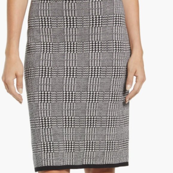 Vince Camuto Short Sleeve Plaid Sweater and Skit Set - Picture 11 of 11